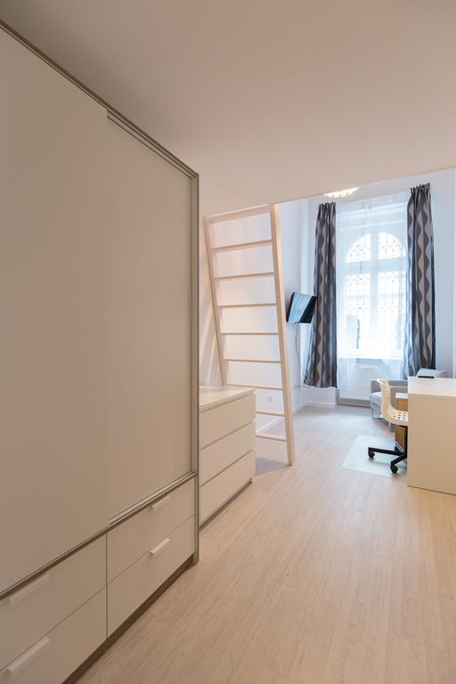 Bpr Oktogon Center Apartment Budapest Exteriör bild